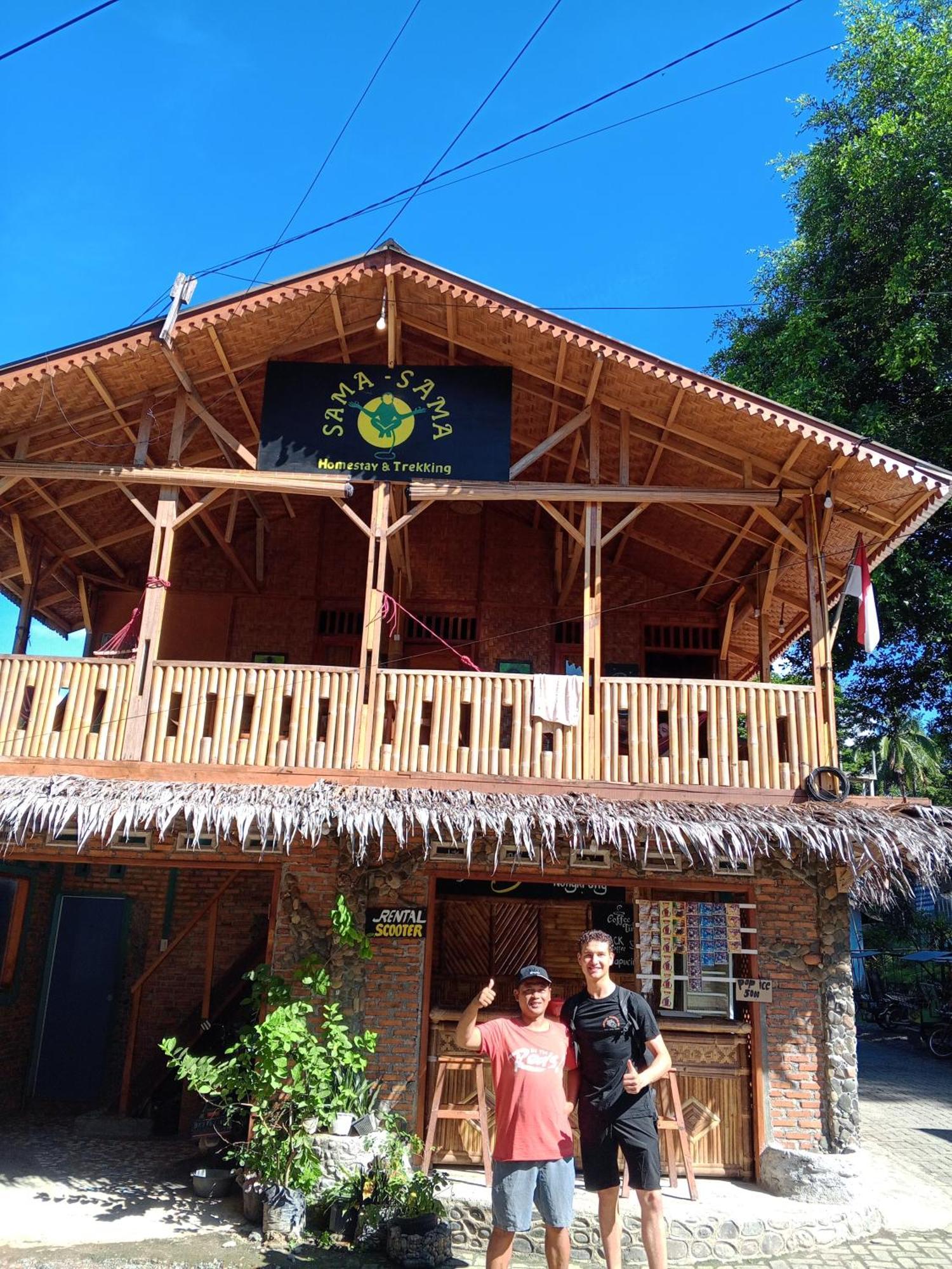 Sama Sama Homestay & Trekking Only Stay Here Book Trekking And Transport With Us Bukit Lawang Esterno foto